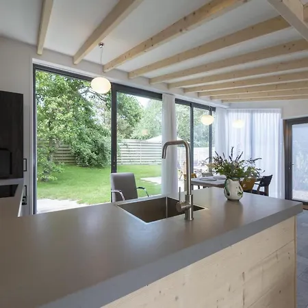 Attractive With Terrace Holiday home