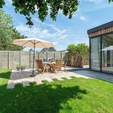 بيت للعطل Attractive With Terrace *