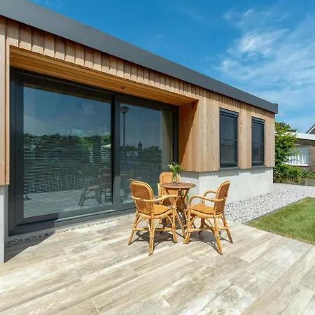 Vakantiehuis Attractive With Terrace Callantsoog