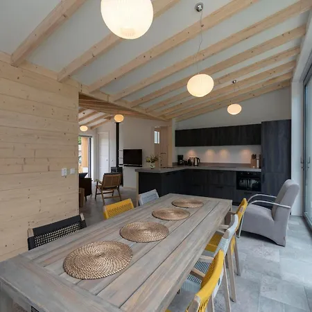 Vakantiehuis Attractive With Terrace Callantsoog